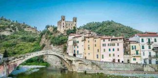 Dolceacqua-borgo-Liguria-Monet Voiaganto